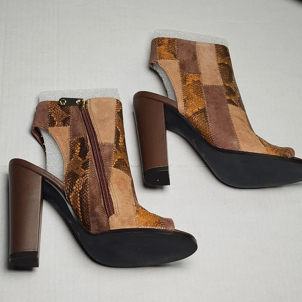 C‎ Wonder Ivy Tan Brown Patchwork Snakeskin Suede Peep Toe Block Heel Booties 5M